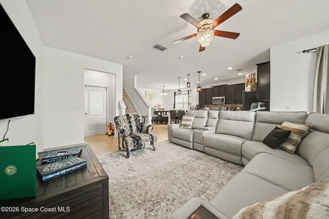 191 Hydra Way, Groveland, FL 34736