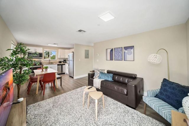 2311 Scott St 4, Hollywood, FL 33020