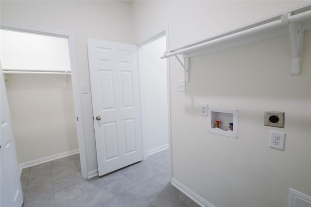 9426 Castillo Court, Magnolia, TX 77354