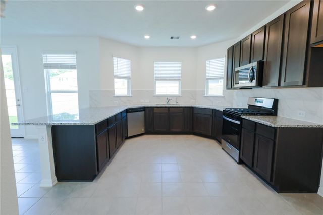 9426 Castillo Court, Magnolia, TX 77354