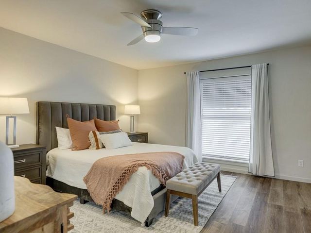 1110 Sherwood Lane 215, Nichols Hills, OK 73116
