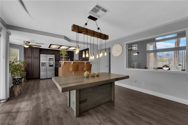 1527 Bent Arrow Drive, North Las Vegas, NV 89031