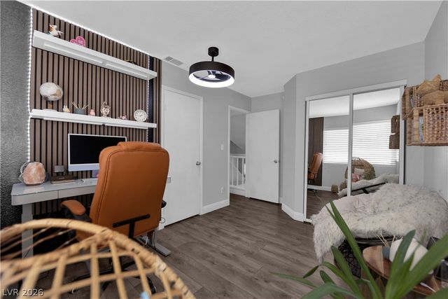 1527 Bent Arrow Drive, North Las Vegas, NV 89031