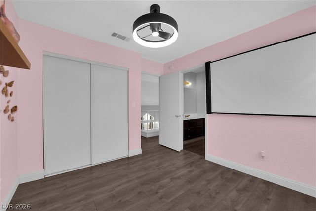 1527 Bent Arrow Drive, North Las Vegas, NV 89031