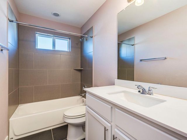 2208 Capulet ST, Austin, TX 78741