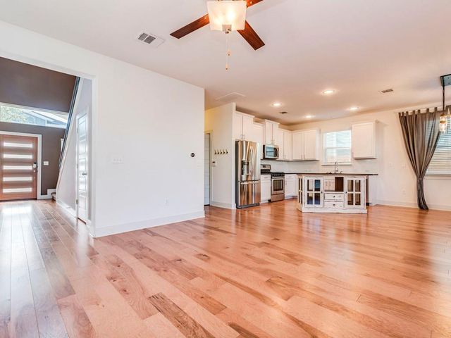 2208 Capulet ST, Austin, TX 78741