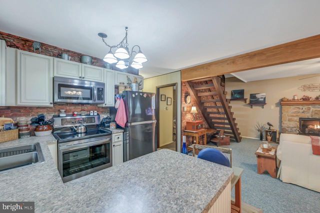 106 BURNSHAW, Albrightsville, PA 18210