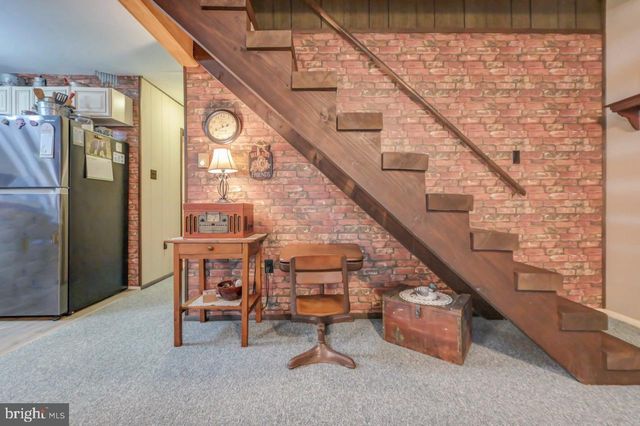 106 BURNSHAW, Albrightsville, PA 18210