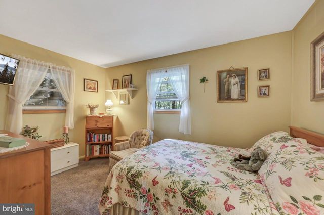 106 BURNSHAW, Albrightsville, PA 18210