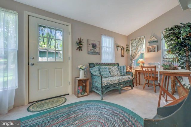 106 BURNSHAW, Albrightsville, PA 18210