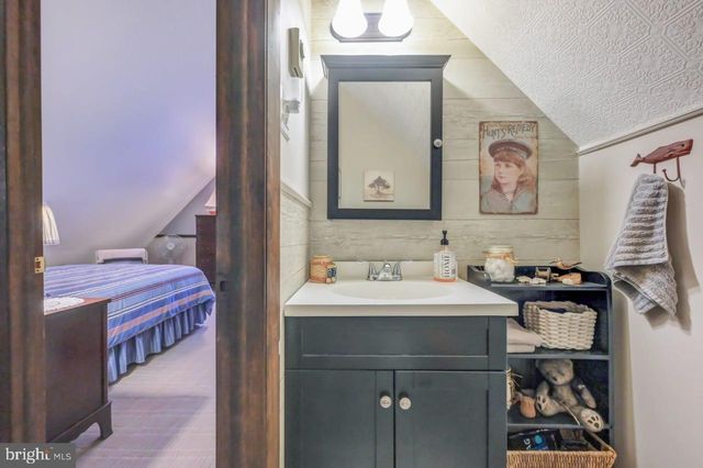 106 BURNSHAW, Albrightsville, PA 18210