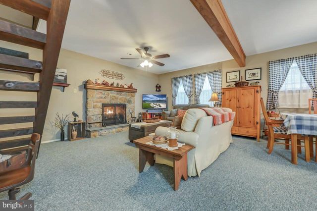 106 BURNSHAW, Albrightsville, PA 18210