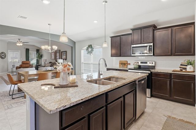 232 Cinnamon LOOP, Burnet, TX 78611