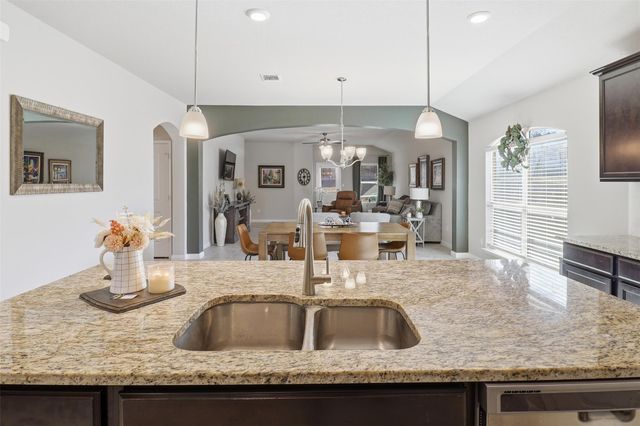 232 Cinnamon LOOP, Burnet, TX 78611