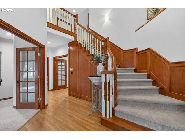 12757 Nw HARTFORD St, Portland, OR 97229