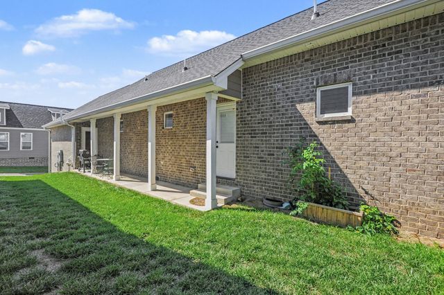 261 Franklin St, Pleasant View, TN 37146
