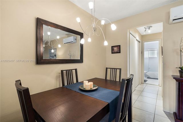 160 NE 8th Ave 21A, Hallandale Beach, FL 33009