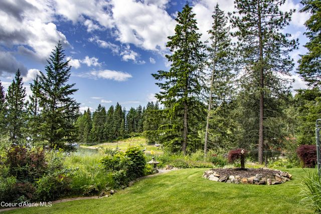 2385 Sunnyside RD, Sandpoint, ID 83864