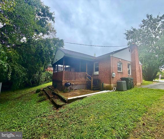 706 S COLLEGE AVE, Newark, DE 19713