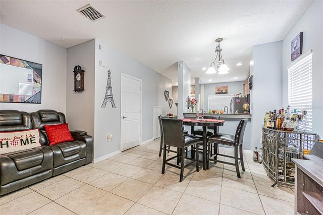 8514 BRUSHLEAF WAY, Tampa, FL 33647