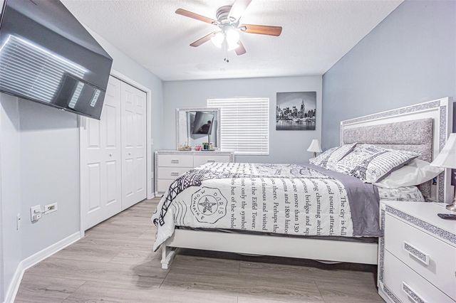 8514 BRUSHLEAF WAY, Tampa, FL 33647