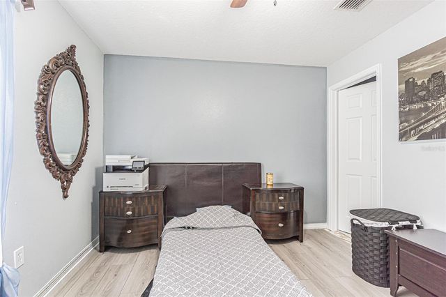 8514 BRUSHLEAF WAY, Tampa, FL 33647