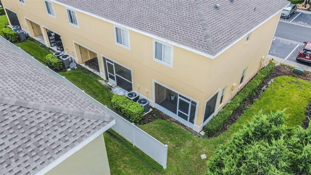 8514 BRUSHLEAF WAY, Tampa, FL 33647