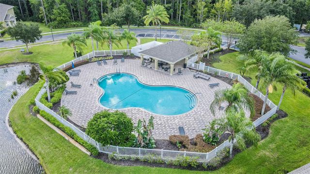 8514 BRUSHLEAF WAY, Tampa, FL 33647