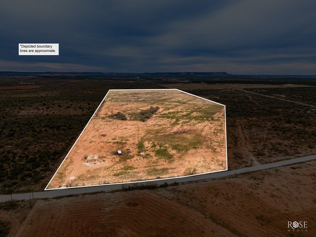 Image 21 of property listing at 564 Cedar Cove Rd, Robert Lee, TX 76945