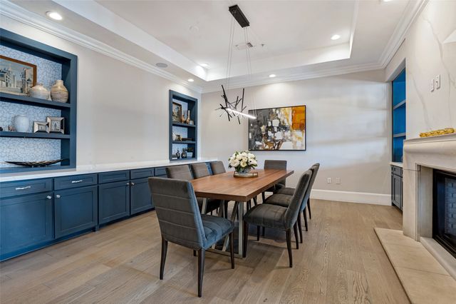 4201 Lomo Alto Drive 203, Highland Park, TX 75219