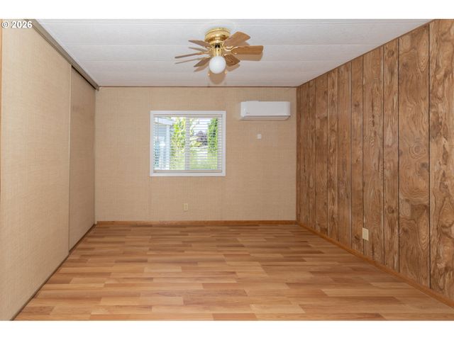 1199 N TERRY St 165, Eugene, OR 97402