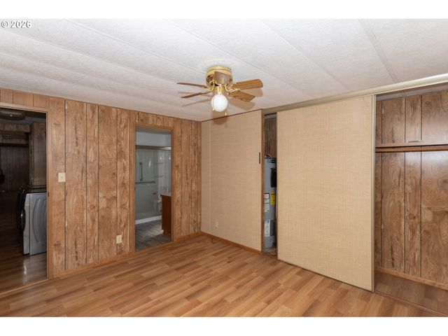 1199 N TERRY St 165, Eugene, OR 97402
