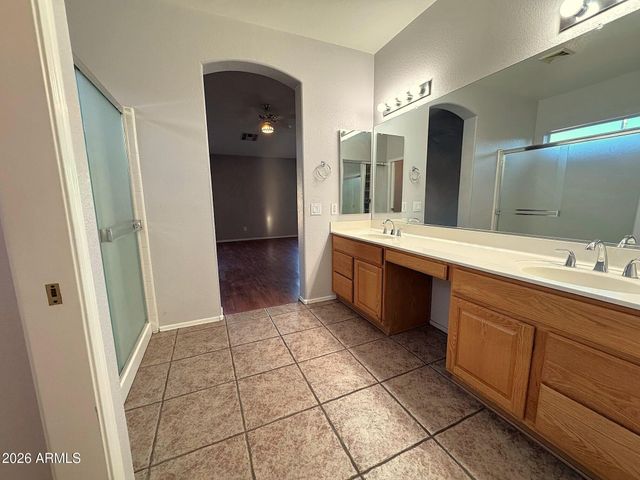 24511 S SADDLETREE Drive, Sun Lakes, AZ 85248