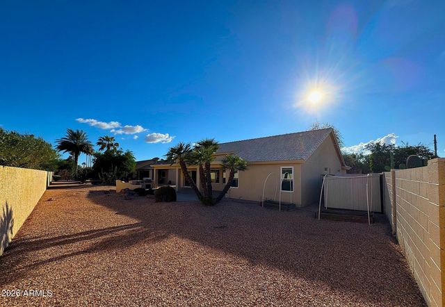 24511 S SADDLETREE Drive, Sun Lakes, AZ 85248