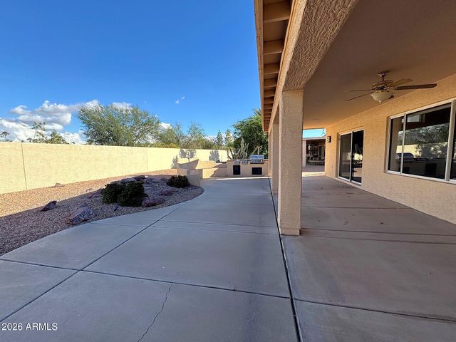 24511 S SADDLETREE Drive, Sun Lakes, AZ 85248