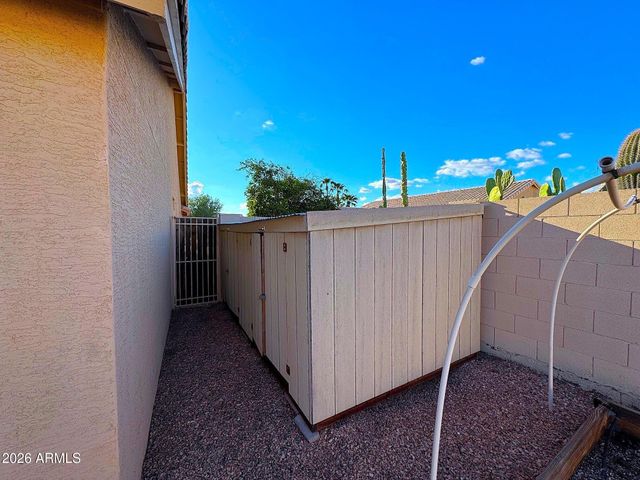 24511 S SADDLETREE Drive, Sun Lakes, AZ 85248