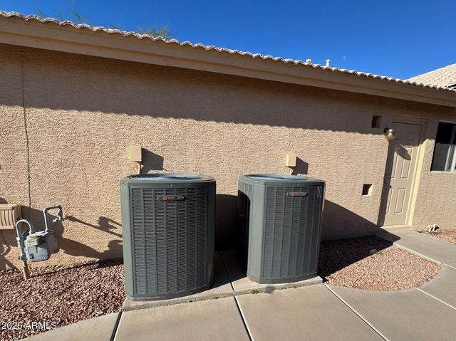 24511 S SADDLETREE Drive, Sun Lakes, AZ 85248