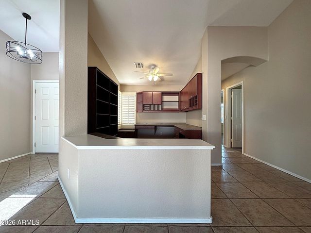 24511 S SADDLETREE Drive, Sun Lakes, AZ 85248