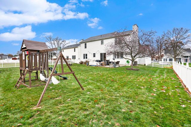 4004 Stonegate Drive, Mishawaka, IN 46544