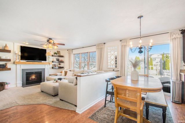 4004 Stonegate Drive, Mishawaka, IN 46544