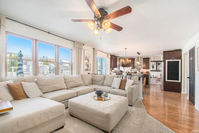 4004 Stonegate Drive, Mishawaka, IN 46544