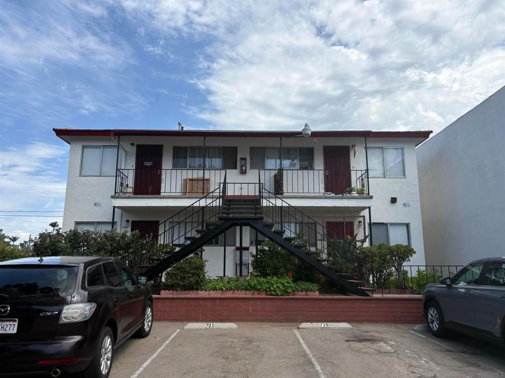 725 B Ave, National City, CA 91950 — photo 2