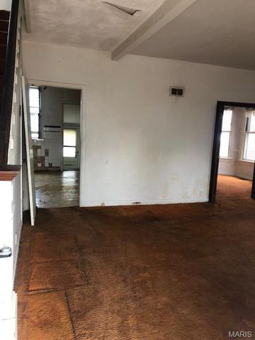 4467 Wilcox Avenue, St Louis, MO 63116