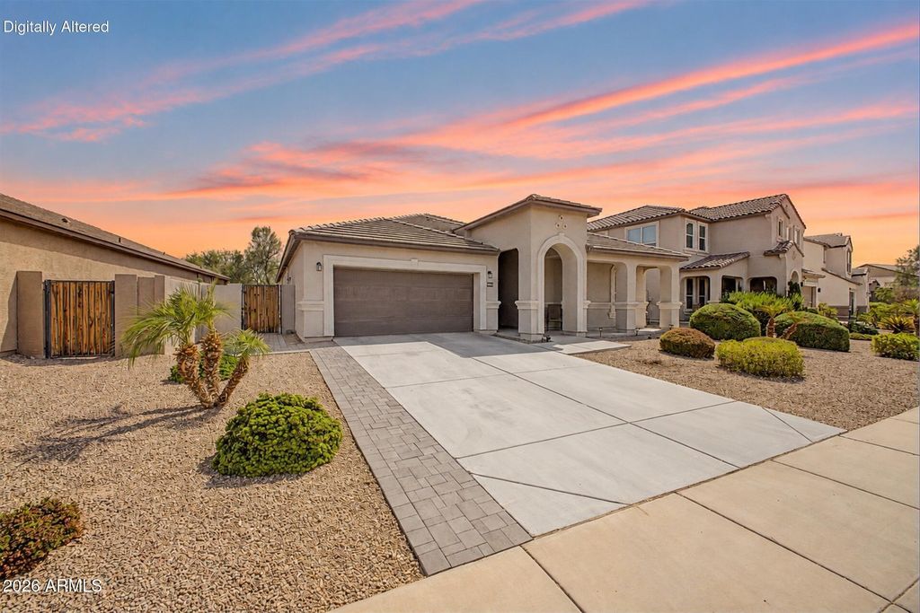 18343 N CRESTVIEW Lane, Maricopa, AZ 85138 — photo 3