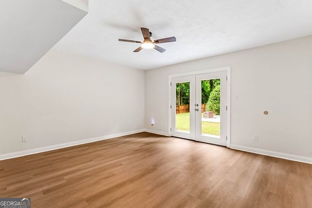 204 Groveland Drive, Peachtree City, GA 30269