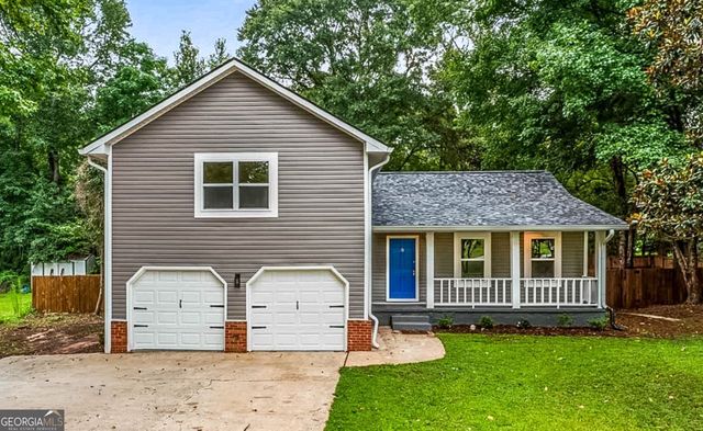 204 Groveland Drive, Peachtree City, GA 30269
