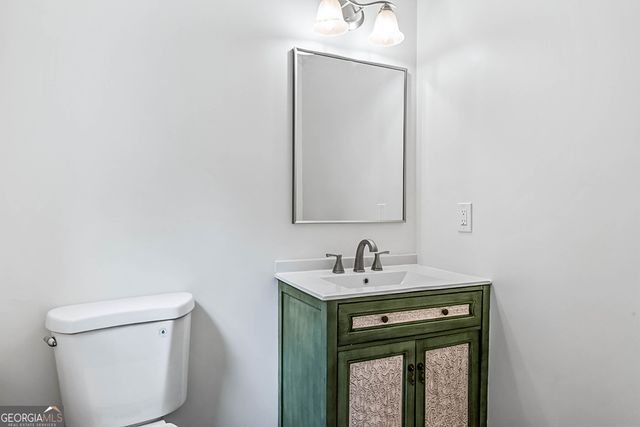 204 Groveland Drive, Peachtree City, GA 30269