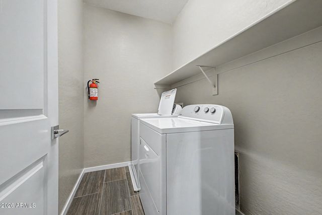 901 S SMITH Road 1064, Tempe, AZ 85281
