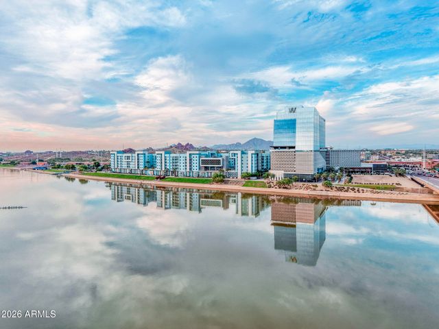 901 S SMITH Road 1064, Tempe, AZ 85281