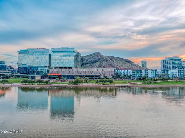 901 S SMITH Road 1064, Tempe, AZ 85281